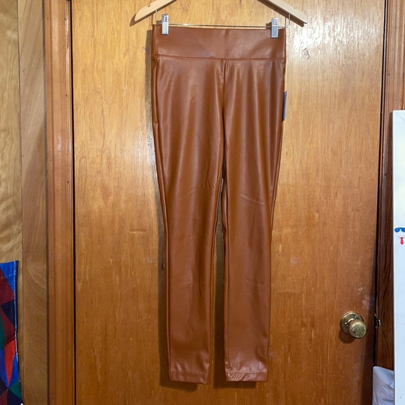 •MORGAN TAYLOR•NWT CARMEL FAUX LEATHER HIGH WAISTED SKINNY LEGGINGS SIZE SMALL - Picture 4 of 5